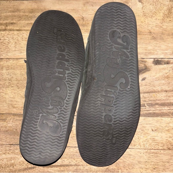 MySlippers charcoal suede inside outside shoe size 12 - Picture 5 of 6